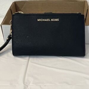 Michael Kors Jet Set Double Zip Wristlet Black Saffiano Leather 7.25 4.5 Wallet